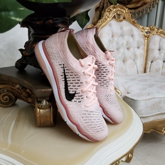 nike air zoom fearless fk